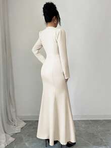 Elenzga 女士优雅不对称翻领纽扣腰部喇叭下摆长袖连衣裙，适合休闲、通勤、现代都市、度假、下午茶、圣诞节、正式派对等场合 - 杏色 - 查看 2