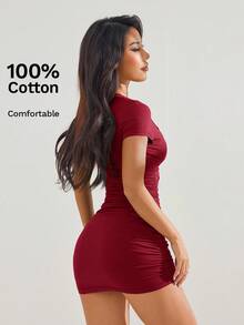 SHEIN PETITE 夏季純色抓皺緊身洋裝，小碼女款 - 酒紅色 - 查看 2