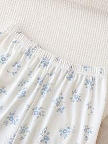 Elegant Ditsy Floral Short Sleeve Top And Pants 2 Pieces Casual Comfortable Pajama Set For Teenage Girls Flower Girl Pajama Teen Pajamas Short Set Summer Pajama Set - White - View 6