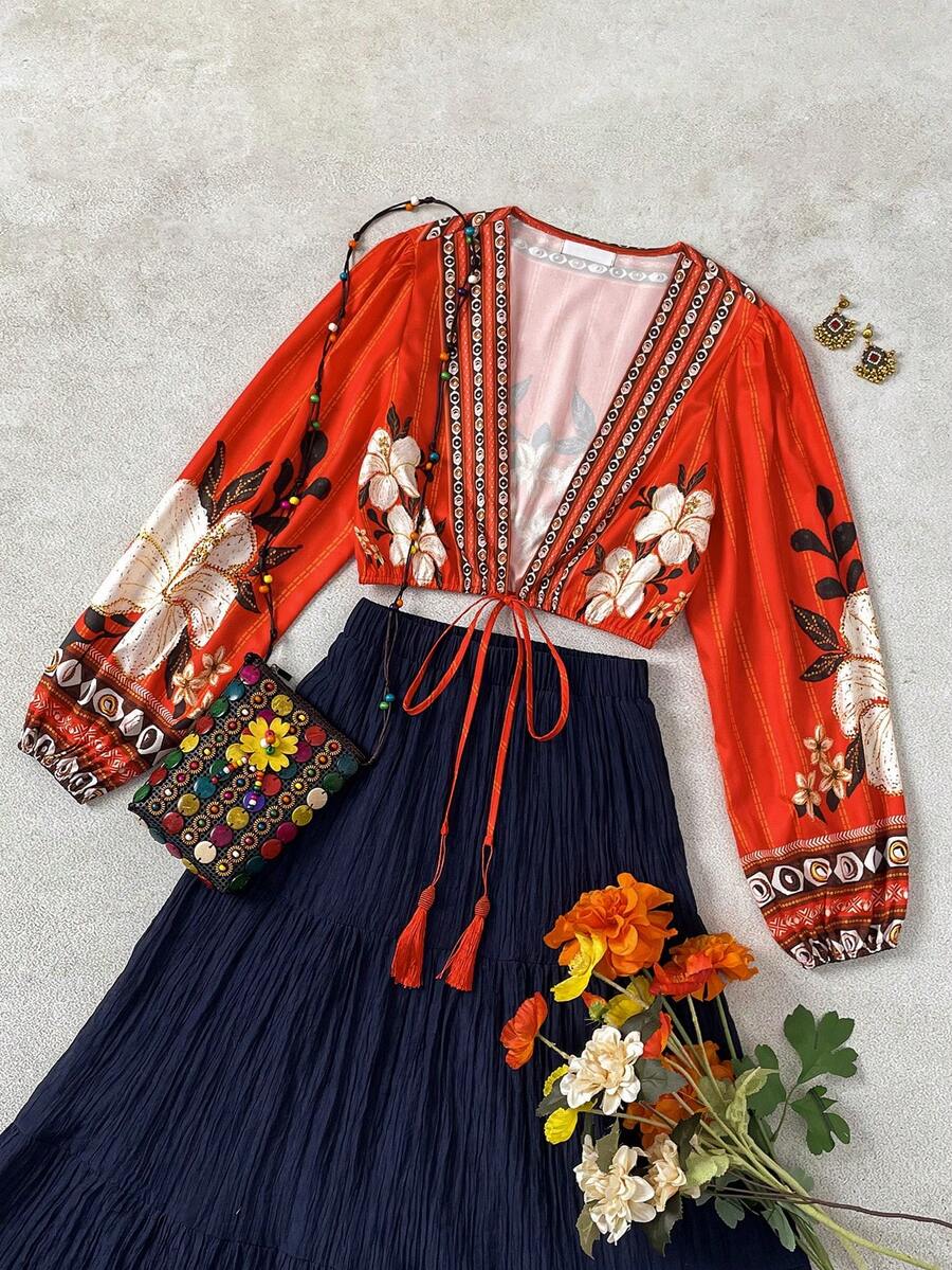 EMERY ROSE Women's Casual Floral Print Deep V-Neck Tassel Tie Lantern Sleeve Cropped Top - Red - View 1