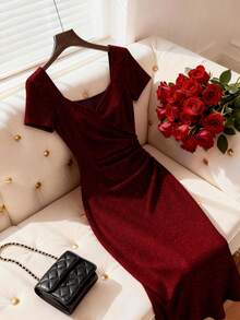 Franclia 女士纯色酒红色交叉方领褶皱腰身修身迷你连衣裙，酒红色连衣裙，红色连衣裙，假日，新年，情人节，夏季，约会 - 酒紅色 - 查看 1