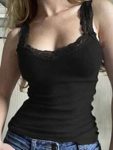 Women's Fitted Lace Patchwork Black Camisole, Suitable For Spring, Summer, Valentine's Day - Black - View 4
