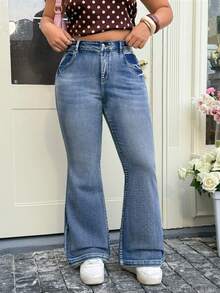 SHEIN EZwear Plus Size Women Casual Pockets Flared Leg Jeans Pants, Versatile For Spring/Summer - Baby Blue - View 2