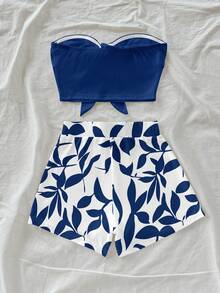 Soleia 蓝色树叶印花图案休闲度假风短裤和配套露脐上衣两件套，适合春夏度假穿着。 - 彩色 - 查看 2