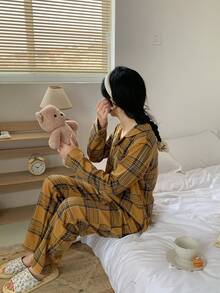 Bộ đồ đôi kẻ caro cổ điển dành cho nữ tuổi teen, màu nâu, kiểu dáng thoải mái, gồm áo tay dài cổ bẻ và quần dài. - Màu vàng - Xem 8