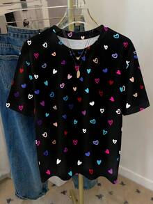 SHEIN LUNE 女士休闲简约爱心图案圆领短袖宽松T恤，适合春夏、情人节、嘉年华等场合穿着。可爱爱心图案T恤，休闲百搭。 - 彩色 - 查看 6