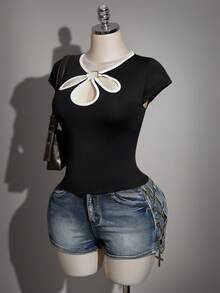 SHEIN ICON Áo dệt kim cỡ lớn kiểu Trung Quốc thời kỳ Y2K, áo kiểu Trung Quốc cổ giọt nước khoét rỗng phối màu tương phản, áo kiểu cổ hoa khoét rỗng phối màu tương phản. - Đen và trắng - Xem 5