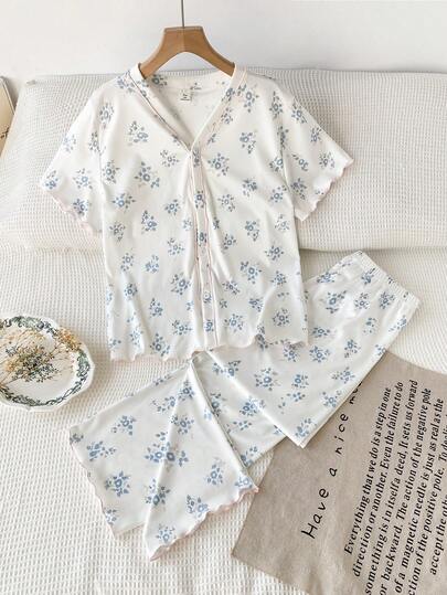 优雅碎花短袖上衣和裤子两件套休闲舒适睡衣套装，适合少女穿着