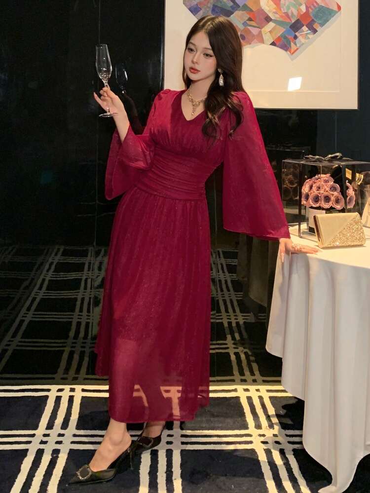 Spring/Summer Elegant V-Neck Slim Fit Long Dress, Suitable For Wedding, Party, Formal Occasions Sundress