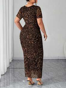 Elenzga Plus Size Leopard Print Short Sleeve Bodycon Dress, Slimming Fit, Versatile For Daily Wear, Spring/Summer - Multicolor - View 2