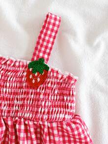 SHEIN Vintaside Kids Newborn Baby Girl Dress, Cute Resort Style Blue Plaid Floral Embroidery Cami Dress Design, Suitable For Spring/Summer Outings, Parties, Photoshoots, School, 1-9M - Red - View 9