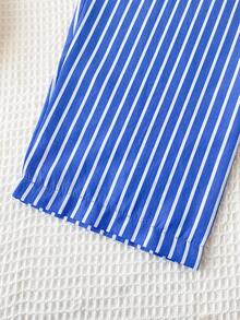 طقم ملابس منزلية صيفي مكون من ملابس علوية قصيرة الأكمام بطبعة زهور صغيرة وبنطلون فضفاض مخطط - الأزرق - مشاهدة 7