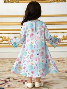 水彩浅蓝色，美人鱼公主贝壳、海星、珍珠海洋图案印花，儿童阿拉伯长袍，女童休闲宽松V领长袖传统阿拉伯长裙，适合春夏日常、度假、节日穿着，甜美时尚长袖连衣裙，儿童祈祷长袍，舒适休闲，端庄卡夫坦长袍，儿童阿拉伯长袍，新款