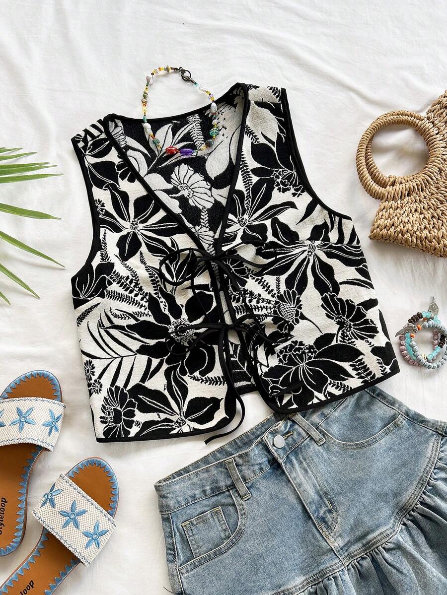Soleia WYWF 女士度假风 V 领系带喇叭袖热带印花背心 - 黑與白 - 查看 1