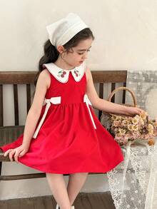 LMoss Kids Sukienka swobodna dla młodej dziewczyny, tkana, w kontrastowym kolorze, z kołnierzykiem Piotrusia Pana i wzorem truskawkowym, bez rękawów - Czerwony i biały - Zobacz 3