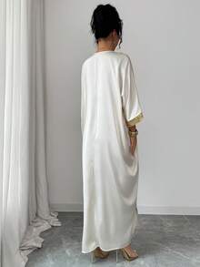 Women's Elegant V-Neck Gold Floral Lace Trim Loose Long Robe Robe, Spring - Apricot - View 2