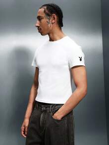 PLAYBOY X SUMWON Camiseta básica de cuello redondo de manga corta, ajuste regular, casual para hombre, ideal para verano, primavera y otoño, color blanco - Blanco - Ver 4