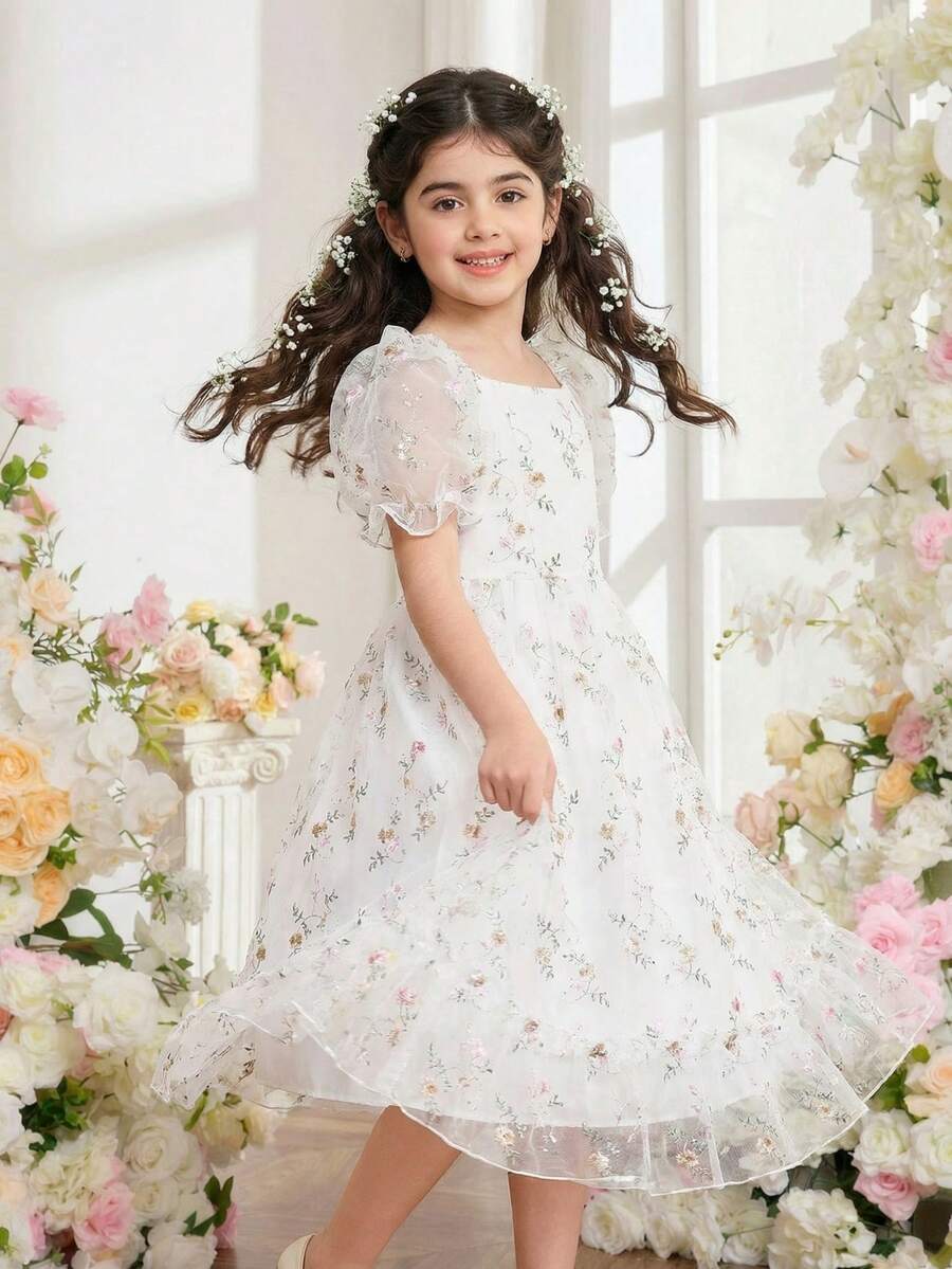 SHEIN 女童优雅公主裙,精致花卉印花装饰,方领泡泡袖,收腰喇叭形X型廓形,可爱公主风连衣裙 - 白色 - 查看 1