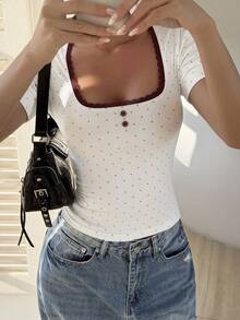 Livesso 女士波点蕾丝镂空方领短袖休闲街头度假白色打底T恤，春夏款 - 白色 - 查看 5