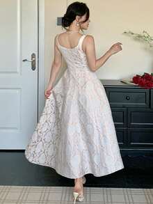 DAZY Women's Elegant Floral Print Sleeveless Dress With Square Neckline, Summer - Apricot - View 2