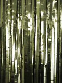 3 件 - 2 米长金属箔流苏窗帘，闪亮背景，墙面装饰，门流苏窗帘，黑色、白色、金色、银色、红色、粉色、绿色、玫瑰金、紫色、亮粉色、浅绿色和蓝色，适用于新年、生日、情人节、婚礼、订婚、派对背景 - 彩色 - 查看 10