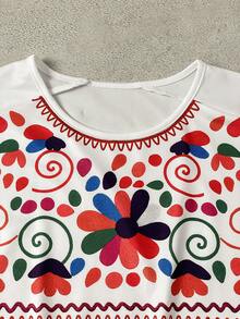 EMERY ROSE 白色休闲短袖T恤，女士款，刺绣花卉图案，圆领，常规长度；白色节日上衣；白色波西米亚风上衣；墨西哥风衬衫；女士刺绣上衣；女士花卉刺绣上衣；彩色刺绣上衣；女士服装；女士上衣和衬衫；女士上衣；夏季可爱女士夏季服装；波西米亚风服装；夏季女士上衣 - 白色 - 查看 3