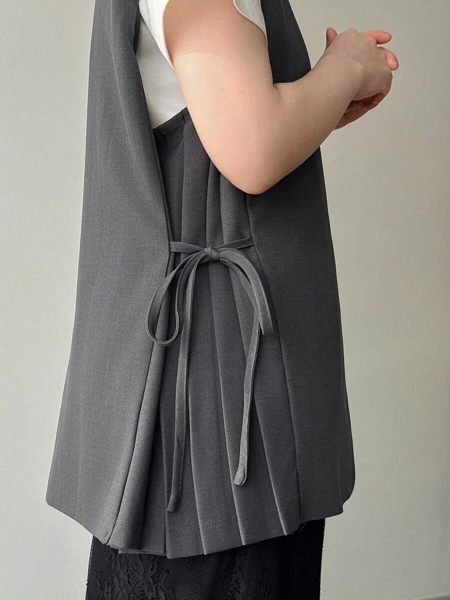 FRIFUL Women's Solid Color Tie-Up Bow Sleeveless Pleated Loose Casual Versatile Tank Top, Spring/Summer - Grey - View 1