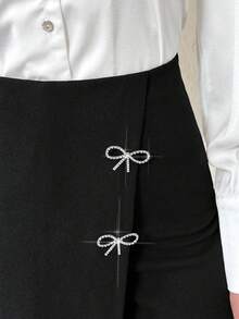 SHEIN Tall Women's Solid Color Bowknot Metal Decor Casual Skort, Suitable For Spring/Summer, Valentine's Day, Vacation, Date , Versatile All-Match - Black - View 5