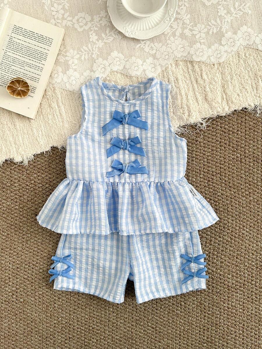 SHEIN Baby Girl Plaid Bow Decor Ruffle Hem Sleeveless Top And Shorts Cute Set - Baby Blue - View 1