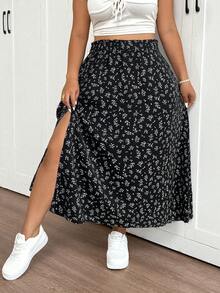 SHEIN Frenchy Plus Size Tropical Split Floral Printed Women's Skirt - Black - View 3