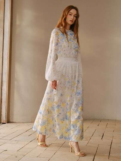 MOTF PREMIUM LACE FLORAL PRINT FLARE SKIRT