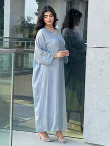 Al Najma Damklänning med långa ärmar och lös, elegant arabisk klänning i kontrasterande spets - Blåröd - Visa 6