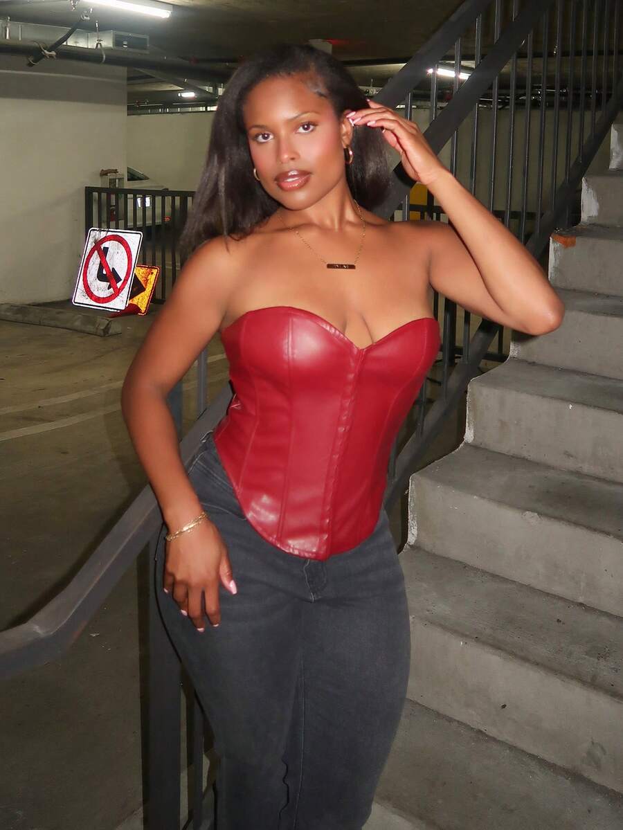 Tyla Gomez Áo ống da PU màu đỏ cho nữ - Màu Đỏ Sâu - Xem 1