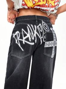 ROMWE Grunge Punk Jeans anchos de cintura baja con ajuste holgado, estilo Y2K chic, con bordado de letras y cruces desgastados - Gris Oscuro - Ver 2