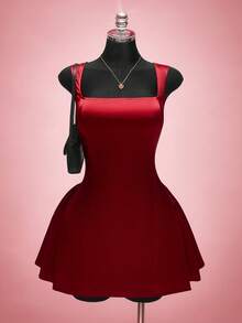 SHEIN ICON 大码女士情人节缎面红色连衣裙 - 紅色 - 查看 4