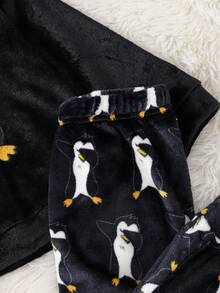 2pcs Baby Boy Cute Penguin Embroidery Round Neck Long Sleeve Top And Pants Comfortable Casual Black Flannel Pajama Set, Autumn/Winter - Multicolor - View 4