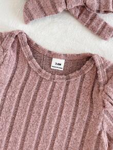 SHEIN Vintaside Kids 3pcs/Set Infant/Toddler Cute Casual Outing Round Neck Ribbed Embroidered Ruffle Sleeve Romper, Pants, Bow Headband Set, Spring/Autumn - Pink - View 6