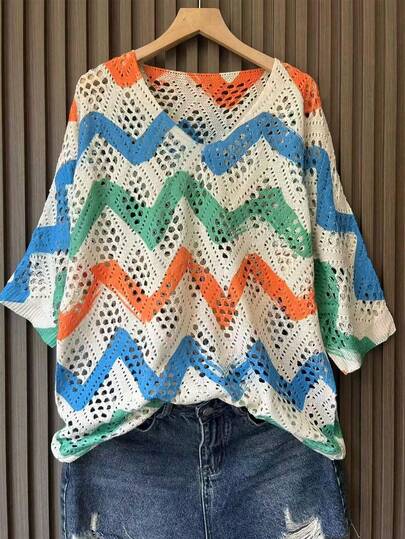 EMERY ROSE 2026 Plus Size Women's Fashion Casual Minimalist Versatile Short-Sleeve V-Neck Lace-Up Wavy Pattern Print Sweater Perfect For Everyday Wear