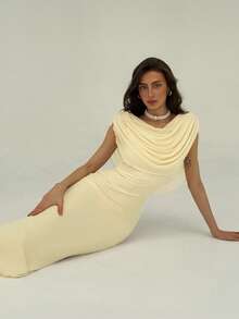 Aloruh 女士 V 领修身长裙，优雅纯色