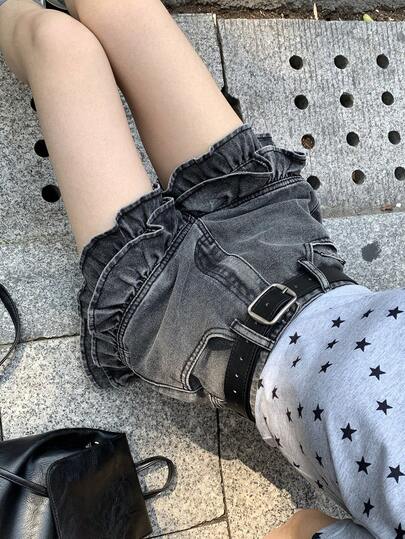 DAZY Women's Vintage Washed Ruffled Hem Gray Denim Shorts, Korean Style Jorts