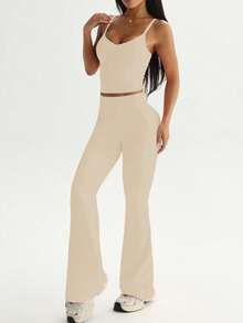 Sovereign Charm 三件套女士运动套装，包括抽绳长袖T恤、前褶吊带背心和高腰喇叭运动裤，适合日常休闲穿着、跑步、瑜伽、健身、网球等各种运动，四季皆宜。 - 卡其色 - 查看 7