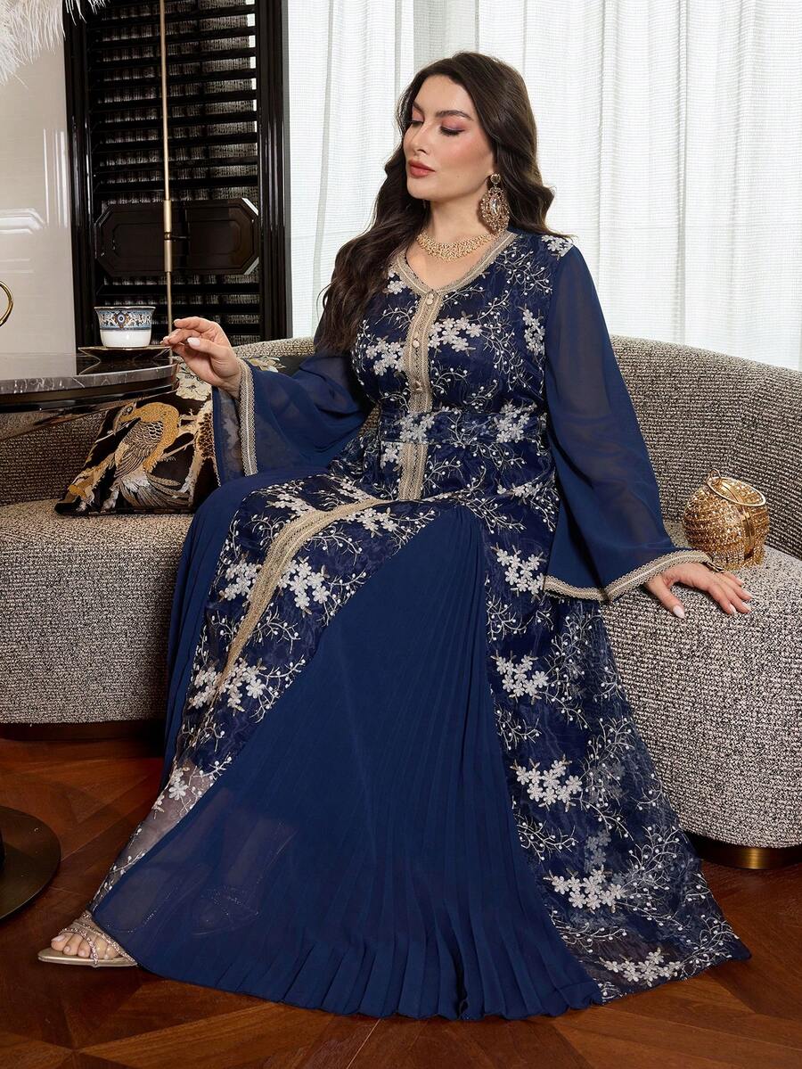 Layrah Robe longue en organza à manches longues avec insert plissé, coupe ample avec ceinture à la taille, col V, broderie élégante, style arabe et turc, pour femmes grandes tailles - Bleu marine - Voir 1