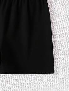 2件套女童时尚可爱蝴蝶结小猫印花圆领短袖T恤上衣和短裤套装，杏色上衣搭配黑色短裤，适合春夏休闲外出穿着。 - 彩色 - 查看 4