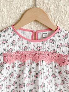 Girls' Ditsy Floral Ruffle Patchwork Long Sleeve Long Nightgown Loungewear Sleep Wear Kids Girls Dress Little Girl Nightgown Girls Pajama Dress Girls Dress Long Sleeves Kids Dress