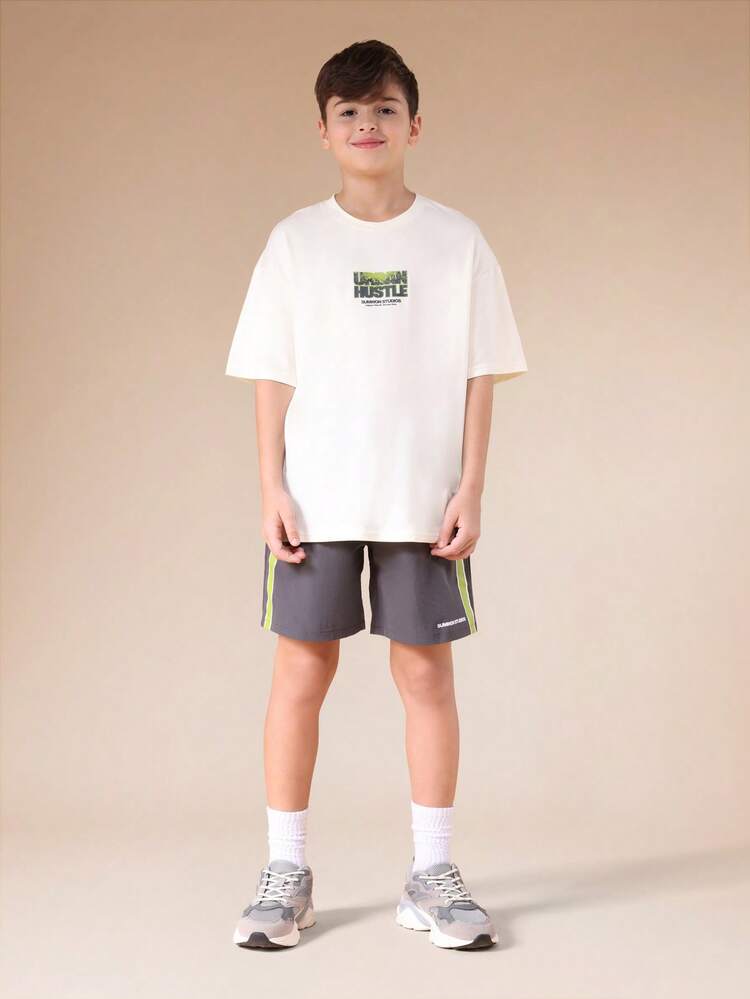 텍스트 프린트가 있는 오버사이즈 티셔츠와 반바지 세트