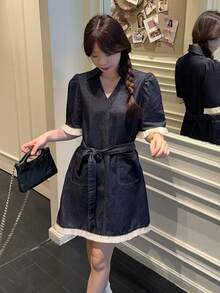 DAZY Gaun Denim Washed Leher V Warna Kontras Retro untuk Wanita, Cocok untuk Sekolah - Biru - View 3