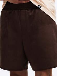 SUMWON Quần short mùa hè dáng suông, chất liệu giả da lộn, có chun co giãn, cạp chun và túi hai bên. - màu nâu - Xem 6