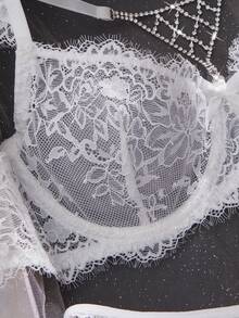 2pcs White Romantic Lace Bridal Lingerie Set - Sexy Sheer Bra With Diamond Pendant - White - View 5