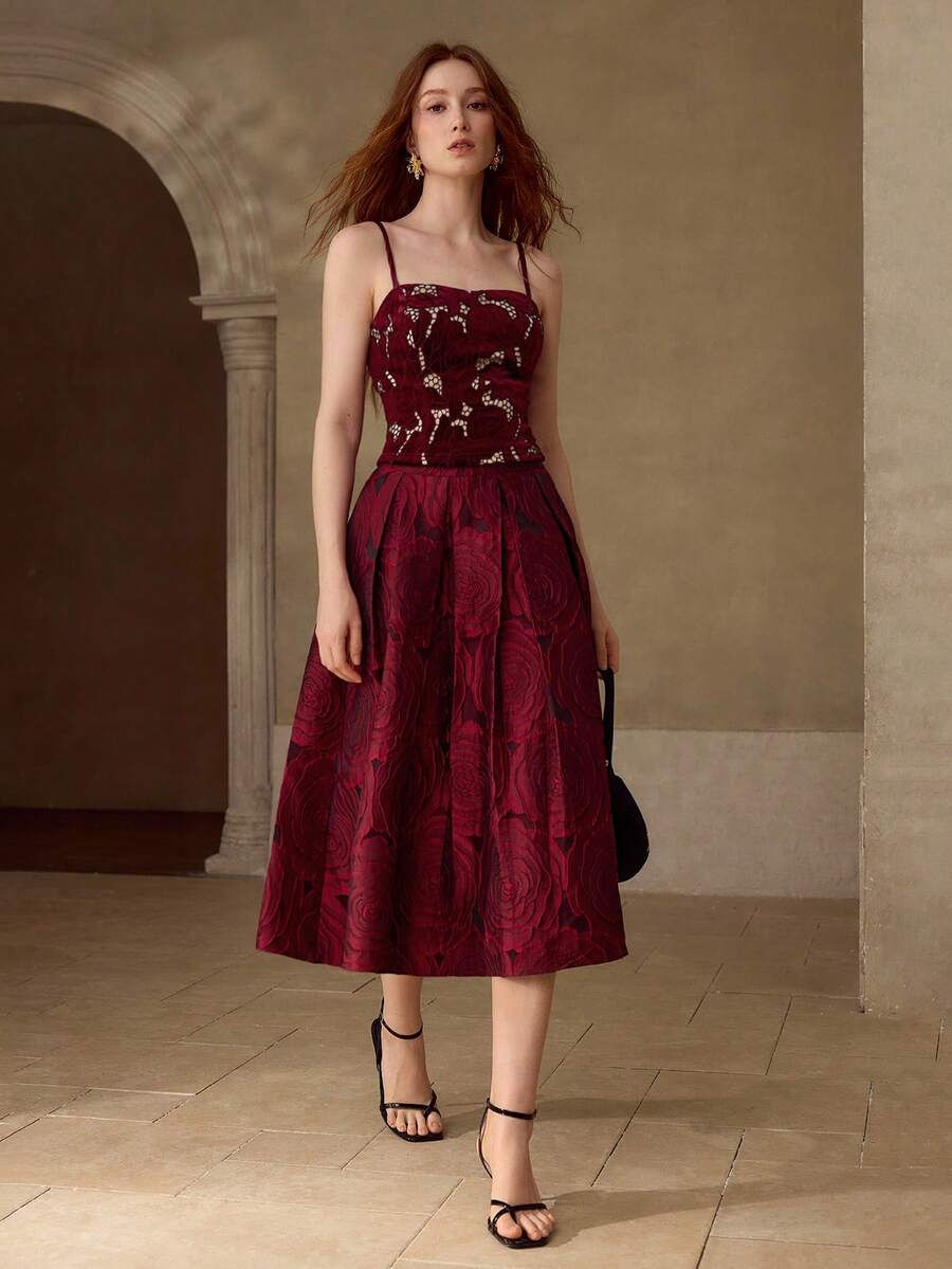 MOTF PREMIUM 丝绒激光切割拉链后背吊带背心 - 酒紅色 - 查看 1