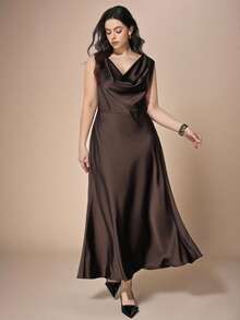 Maija 大码棕色连衣裙，优雅露背设计，垂领，露肩款式，适合派对、婚礼宾客、生日、商务、休闲、约会、办公室、度假等场合。 - 棕色 - 查看 9